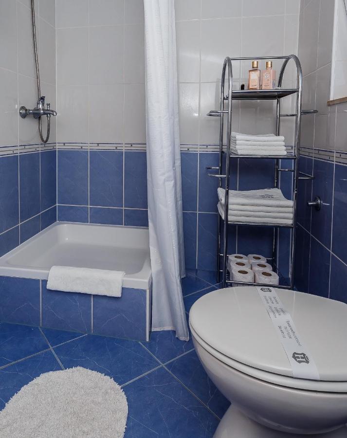 Adriatic Sea View Apartments Трогір Екстер'єр фото