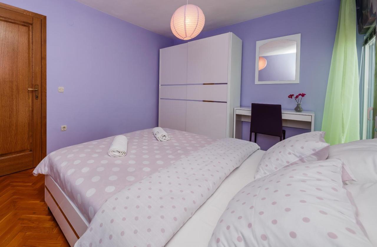 Adriatic Sea View Apartments Трогір Екстер'єр фото