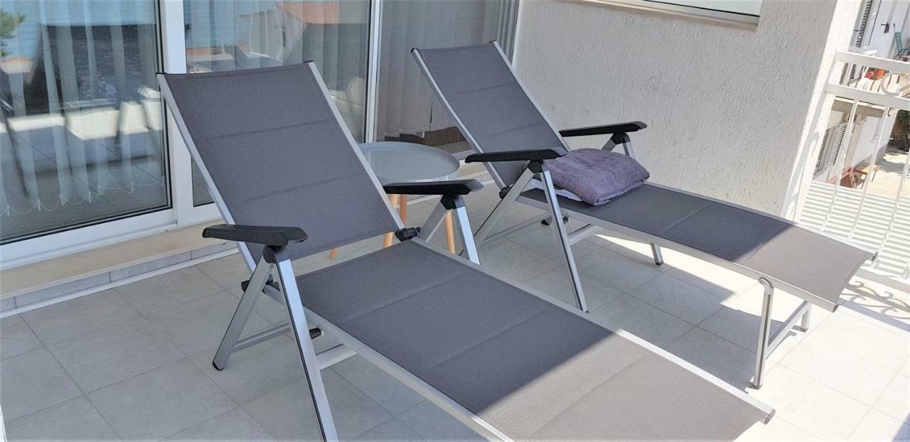 Adriatic Sea View Apartments Трогір Екстер'єр фото